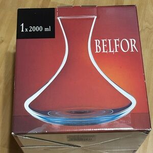 Clear Glass Wine Decanter - Clear